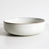Bowl aus recycelter Keramik in hellgrau